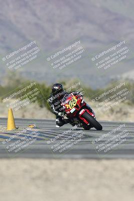 media/Jan-15-2026-Racers Edge (Thu) [[dfebeb70ab]]/2-A Group/Session 5 (Turn 5)/